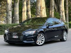 Photo of the vehicle Audi A5