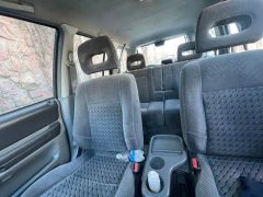 Сүрөт унаа Honda CR-V