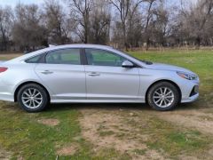 Photo of the vehicle Hyundai Sonata