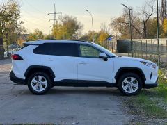 Фото авто Toyota RAV4