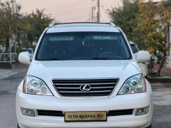 Photo of the vehicle Lexus GX