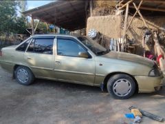 Сүрөт унаа Daewoo Nexia