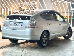 Сүрөт унаа Toyota Prius