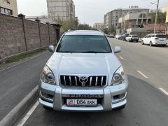 Photo of the vehicle Toyota Land Cruiser Prado