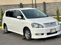 Фото авто Toyota Ipsum