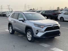 Сүрөт унаа Toyota RAV4