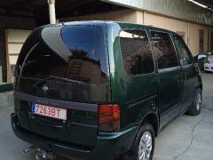 Photo of the vehicle Nissan Serena