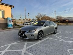 Photo of the vehicle Lexus ES