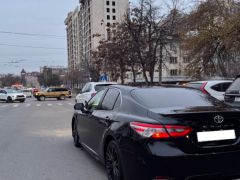 Сүрөт унаа Toyota Camry