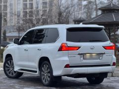 Сүрөт унаа Lexus LX