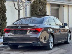 Фото авто Toyota Avalon