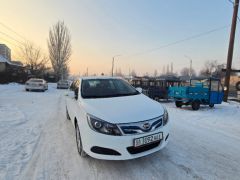 Сүрөт унаа BYD E5