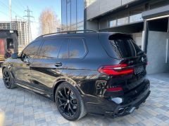 Фото авто BMW X7