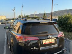 Сүрөт унаа Toyota RAV4