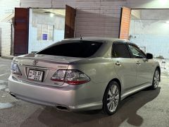 Сүрөт унаа Toyota Crown