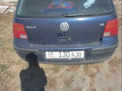 Photo of the vehicle Volkswagen Golf