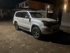 Сүрөт унаа Toyota Land Cruiser Prado