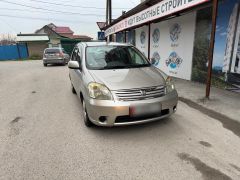 Сүрөт унаа Toyota Raum