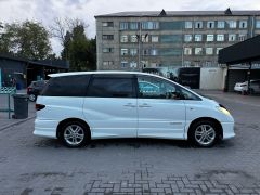 Фото авто Toyota Estima