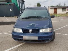 Сүрөт унаа Volkswagen Sharan