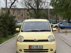 Фото авто Toyota Sienta