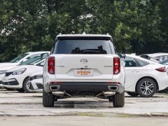 Photo of the vehicle GAC Trumpchi GS8