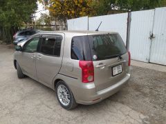 Фото авто Toyota Raum