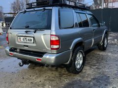 Фото авто Nissan Pathfinder