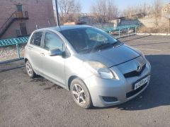 Фото авто Toyota Vitz