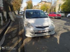 Photo of the vehicle Honda Fit