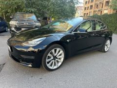 Фото авто Tesla Model 3