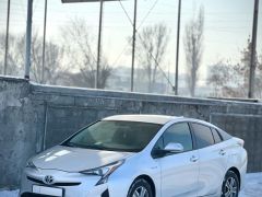 Сүрөт унаа Toyota Prius