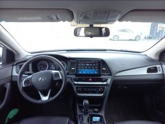 Photo of the vehicle Hyundai Sonata