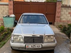 Фото авто Mercedes-Benz W124