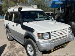 Сүрөт унаа Mitsubishi Pajero