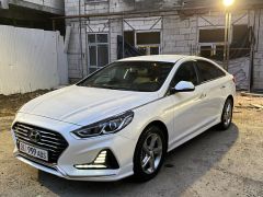 Photo of the vehicle Hyundai Sonata