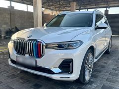 Фото авто BMW X7