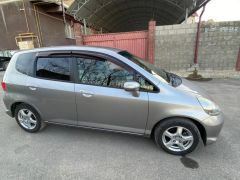 Photo of the vehicle Honda Fit