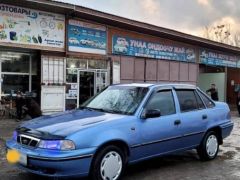 Сүрөт унаа Daewoo Nexia