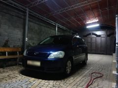 Фото авто Toyota Ipsum