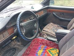 Photo of the vehicle Audi 100