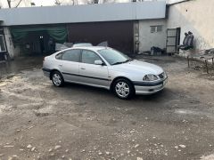 Сүрөт унаа Toyota Avensis