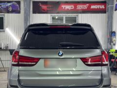 Photo of the vehicle BMW X5