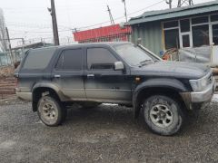 Сүрөт унаа Toyota Hilux Surf