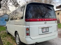 Сүрөт унаа Nissan Elgrand