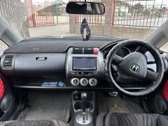 Фото авто Honda Fit