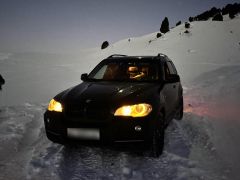 Photo of the vehicle BMW X5