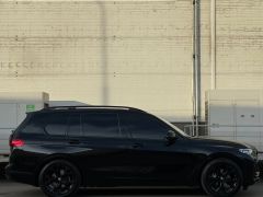 Фото авто BMW X7