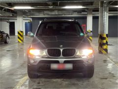 Photo of the vehicle BMW X5