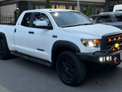 Photo of the vehicle Toyota Tundra